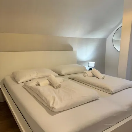 Apartment, Zentral 3 公寓
